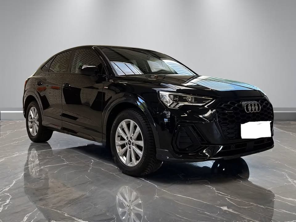 Audi Q3 miniature 3