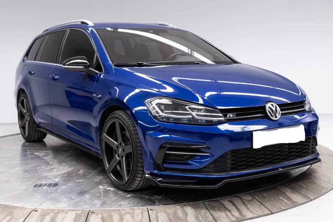 Volkswagen Golf miniature 10