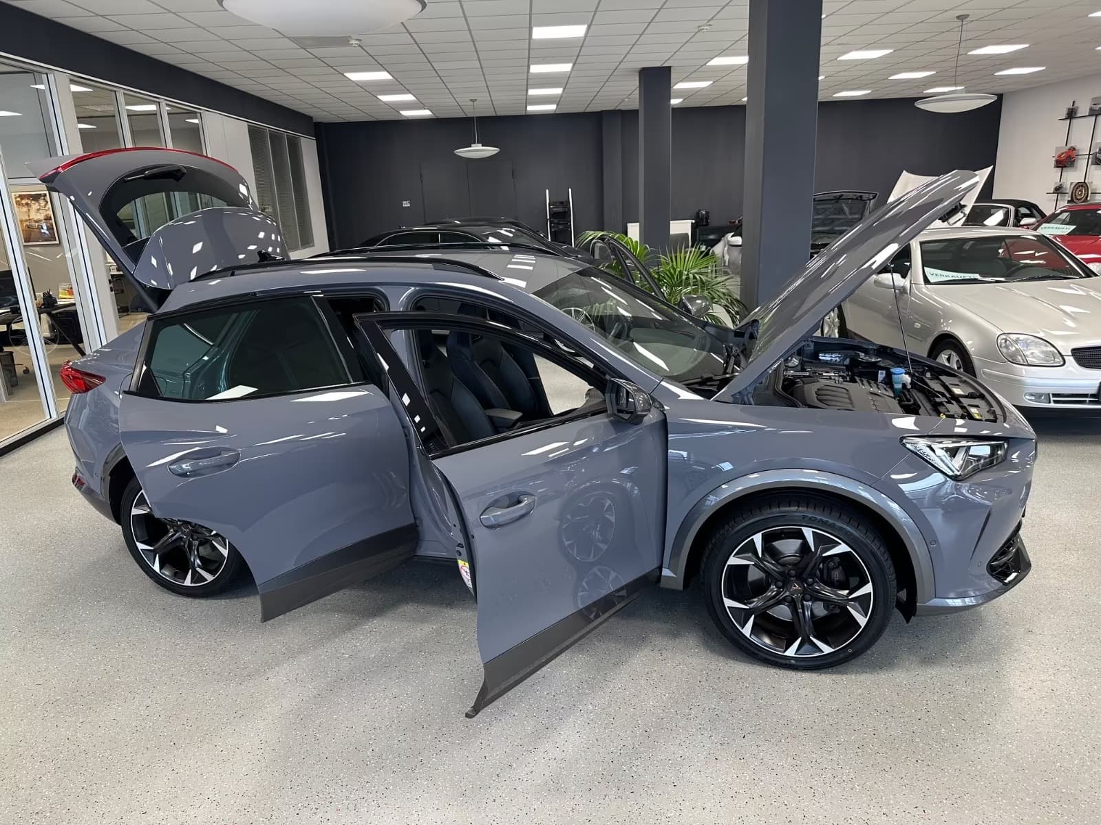 CUPRA Formentor miniature 3