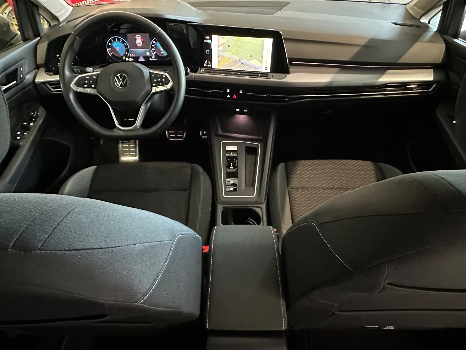 Volkswagen Golf - photo 12