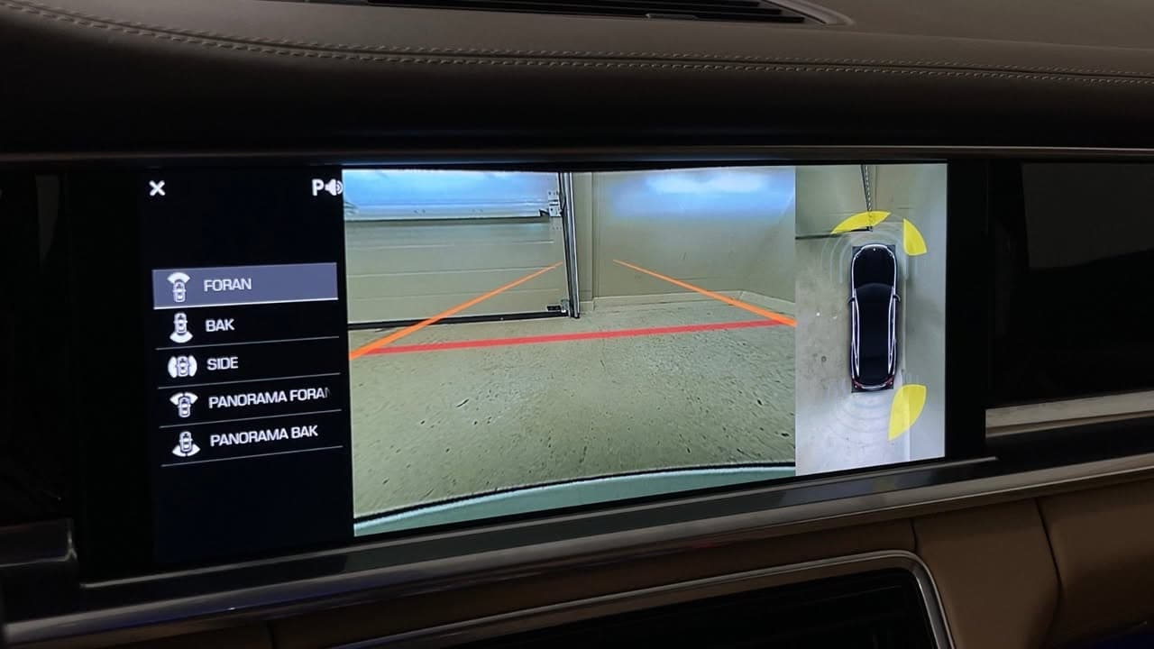 Porsche Panamera miniature 8