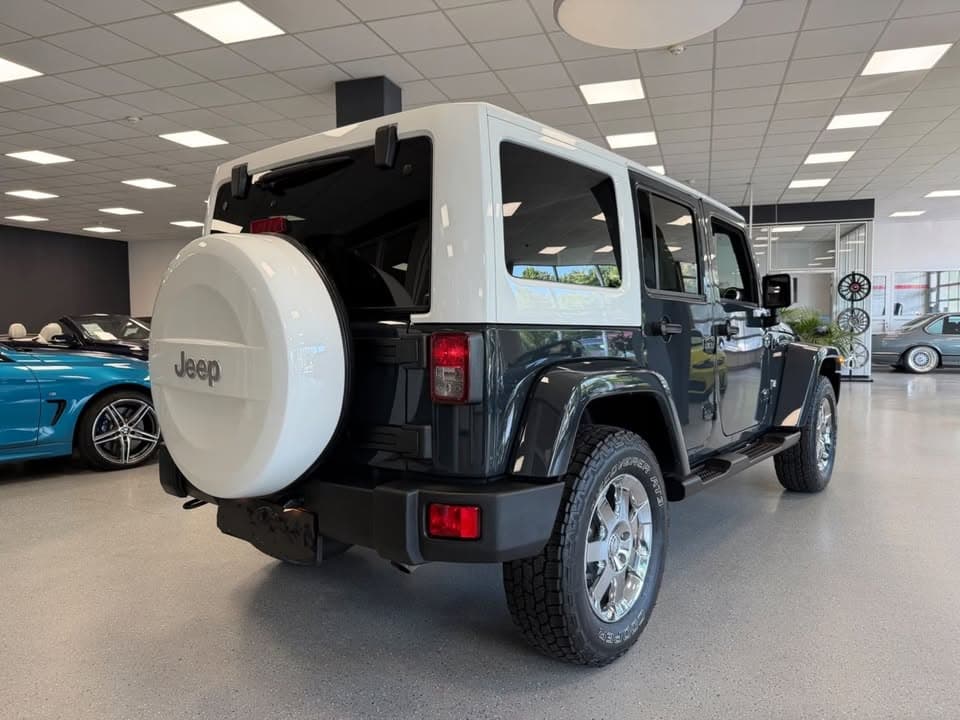 Jeep Wrangler miniature 10