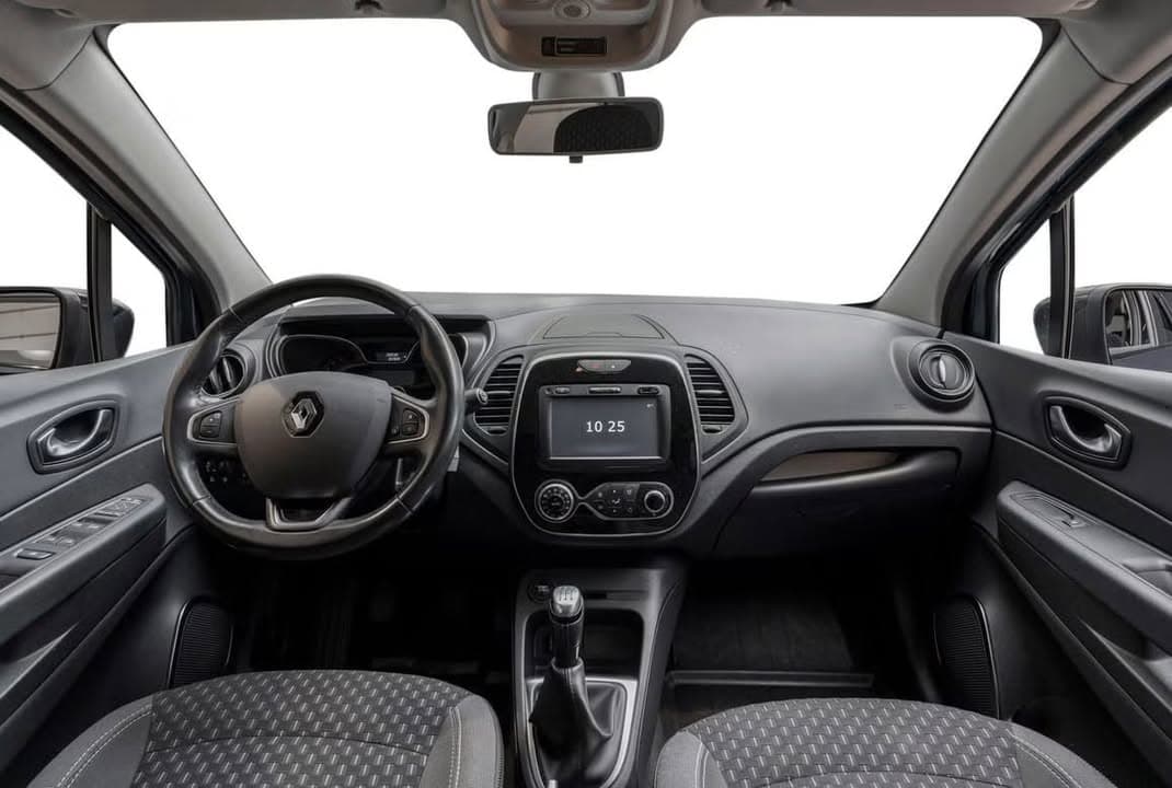 Renault Captur miniature 12