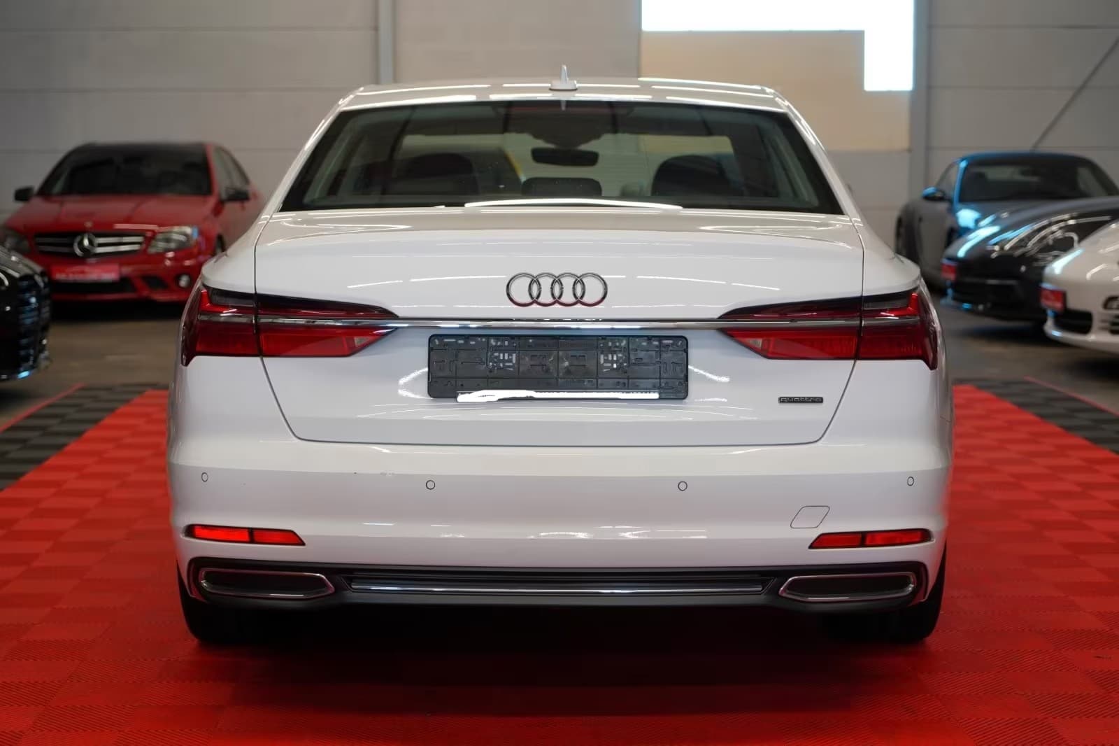 Audi A6 miniature 3