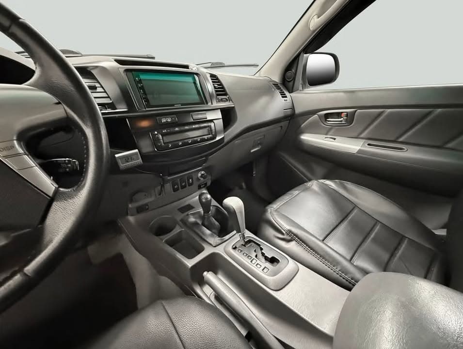 Toyota Hilux miniature 11