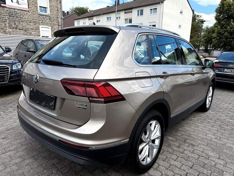 Volkswagen Tiguan miniature 7