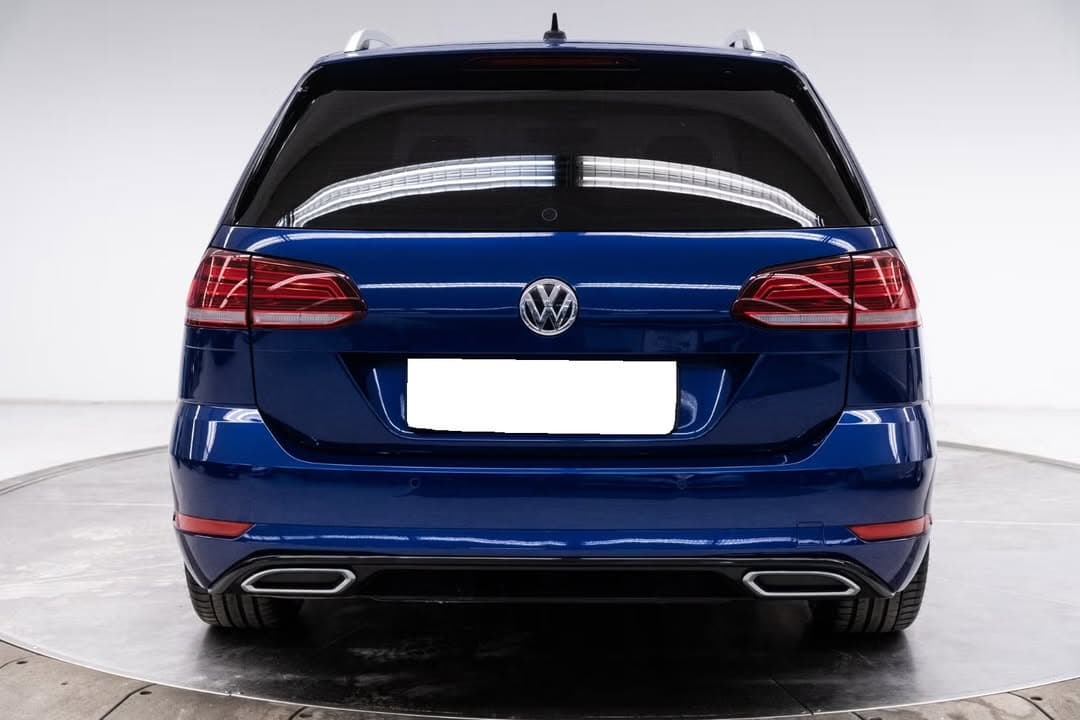 Volkswagen Golf miniature 12