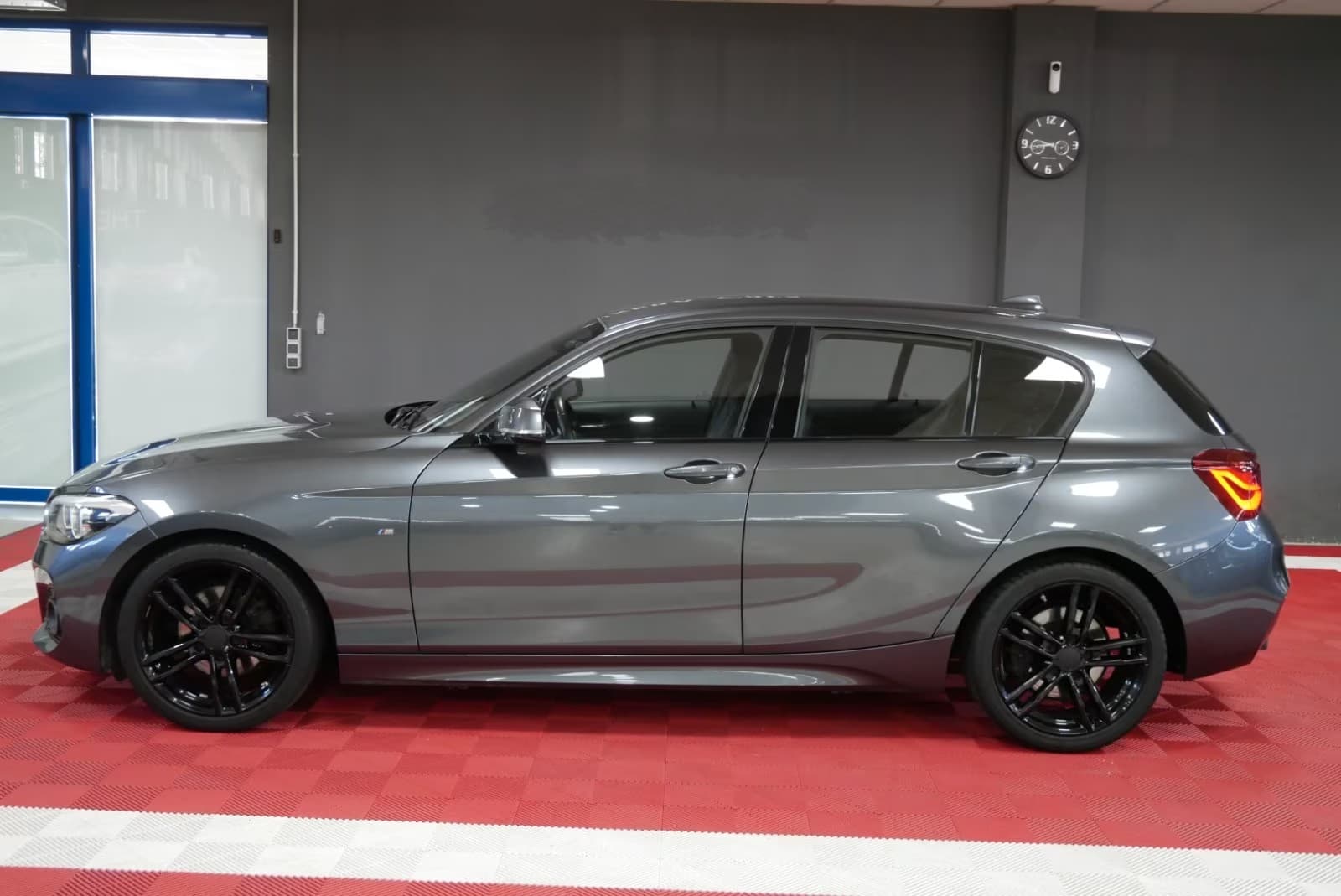 BMW 120i miniature 10