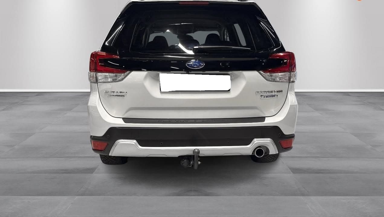 Subaru Forester miniature 10