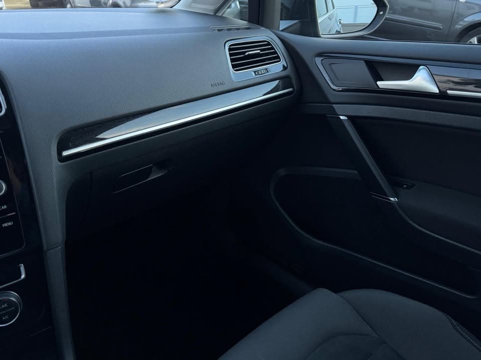 Volkswagen Golf miniature 11