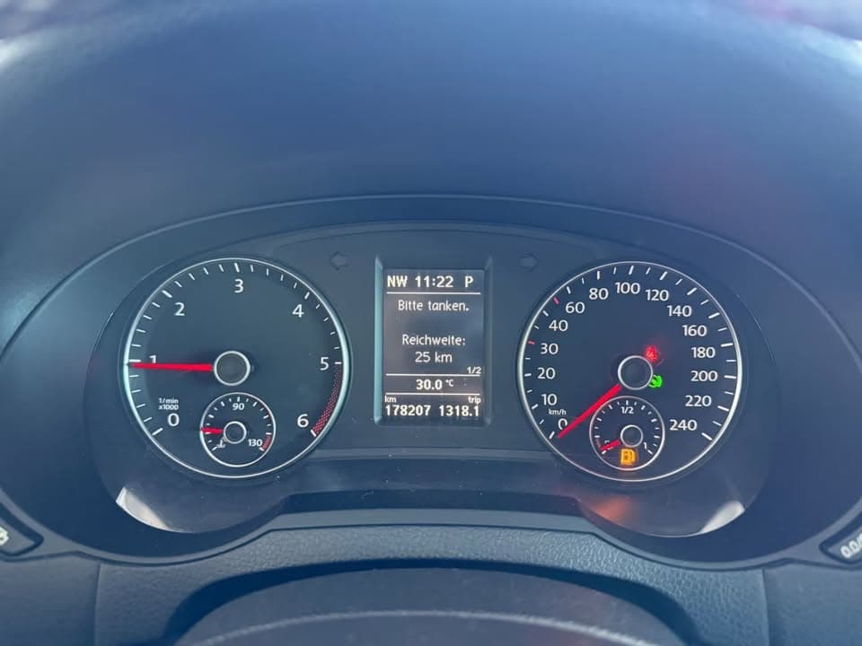 Volkswagen Sharan miniature 9