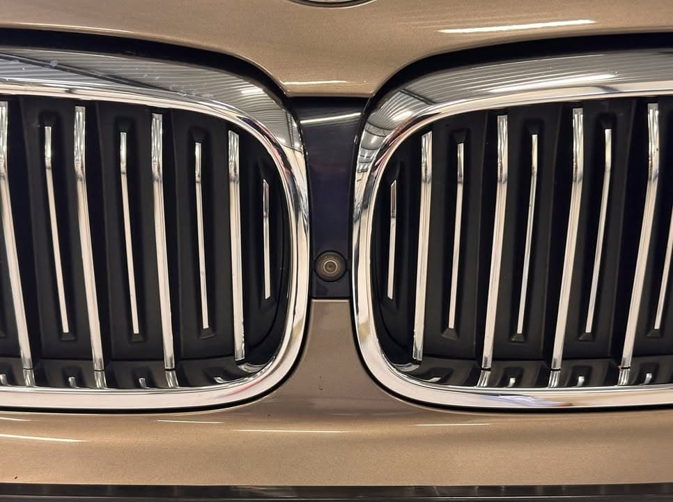 BMW serie miniature 12
