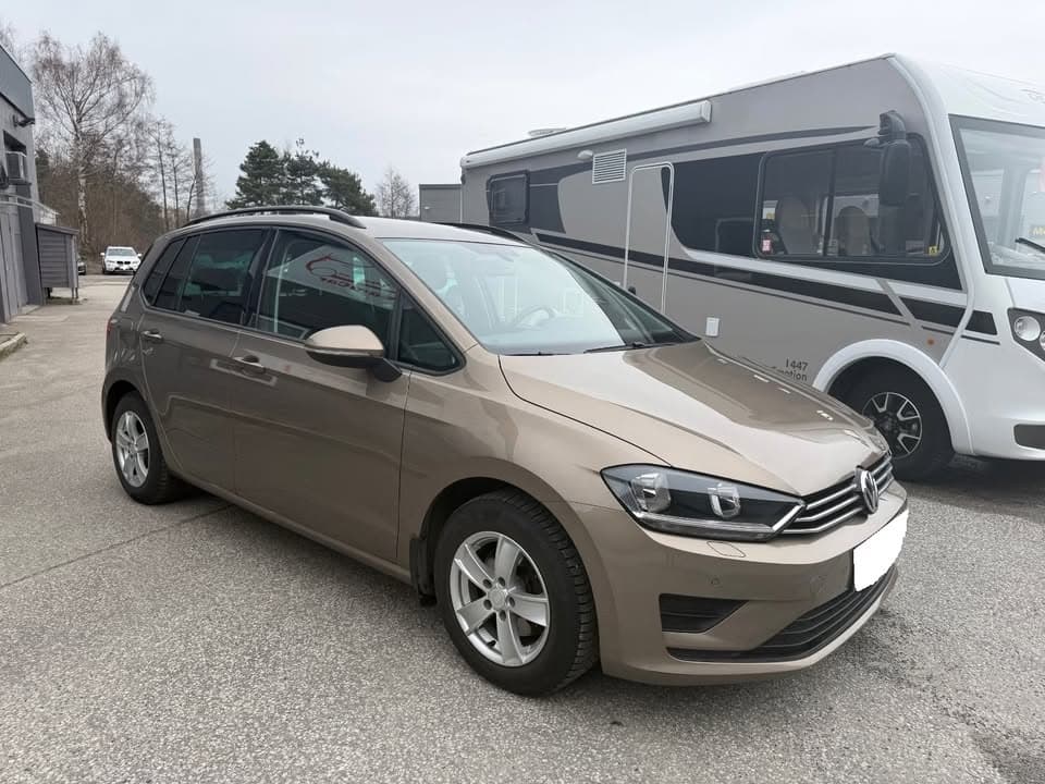 Volkswagen Golf miniature 3