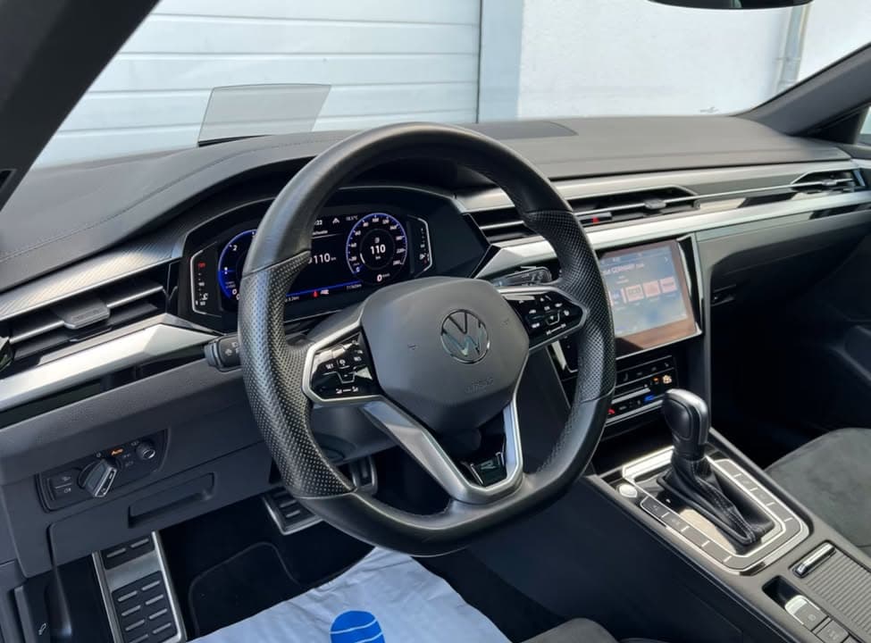 Volkswagen ArteonSB miniature 5
