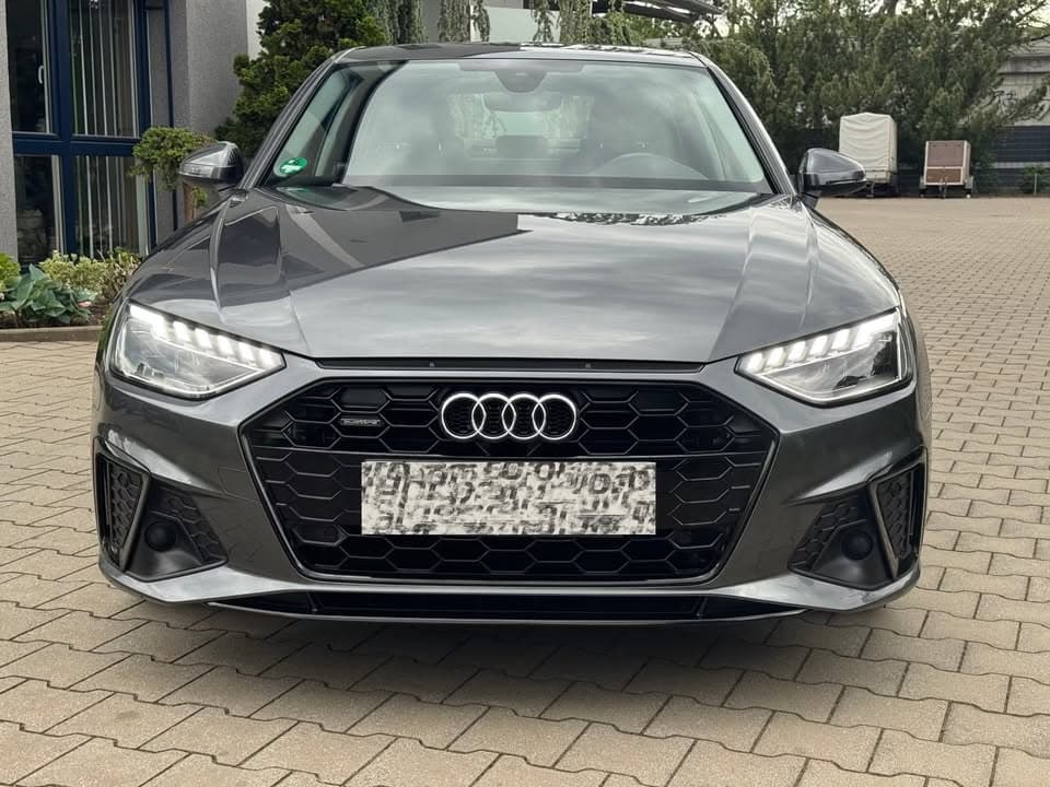 Audi A4 miniature 3