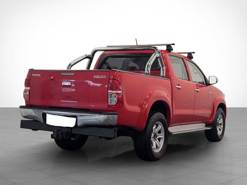 Toyota Hilux miniature 8