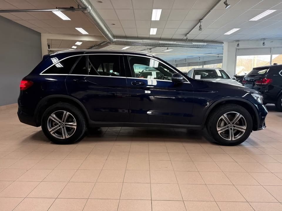 Mercedes-Benz GLC - photo 12