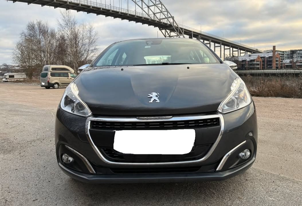Peugeot 208 miniature 3