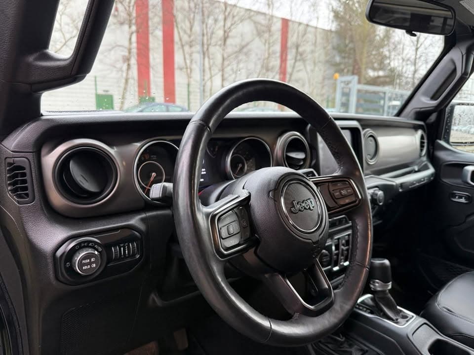 Jeep Wrangler miniature 5