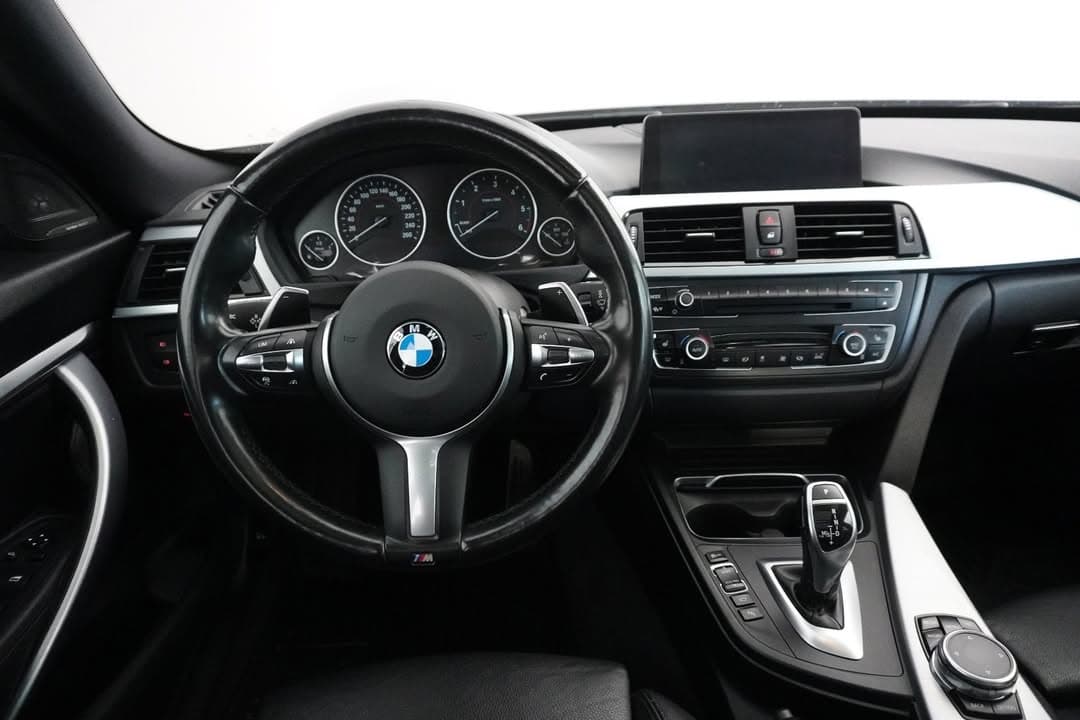 BMW Serie miniature 5