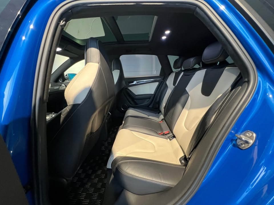 Audi S4 miniature 9