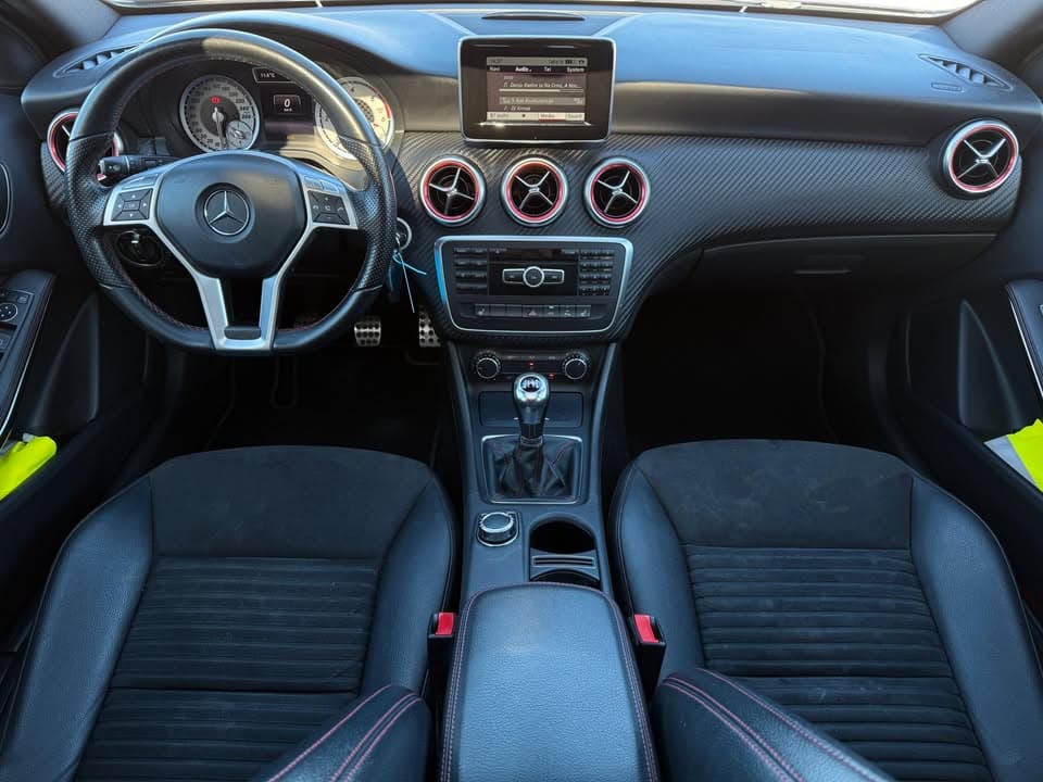 Mercedes-Benz Clase miniature 5
