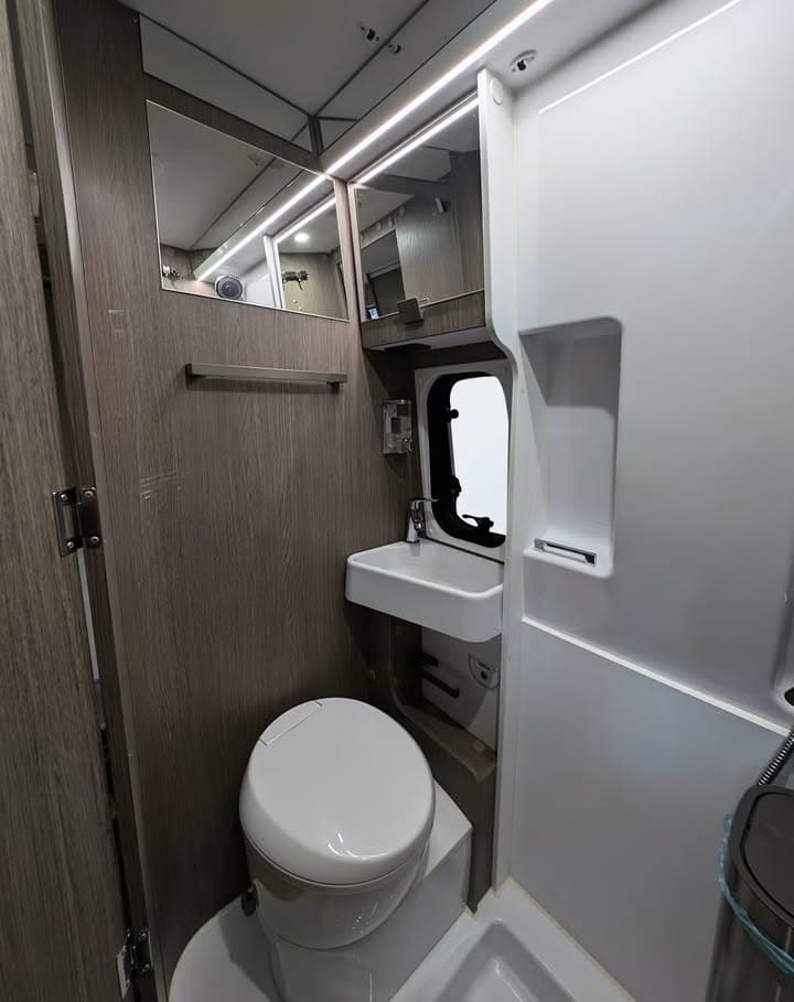Chausson V594 miniature 8