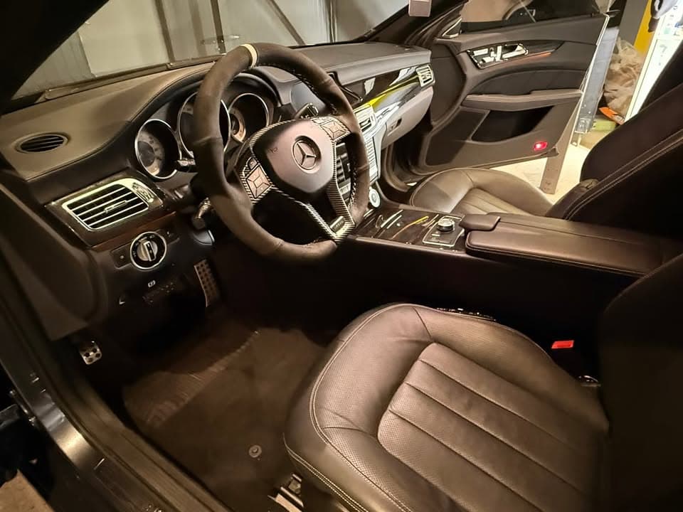 Mercedes-Benz CLS miniature 5