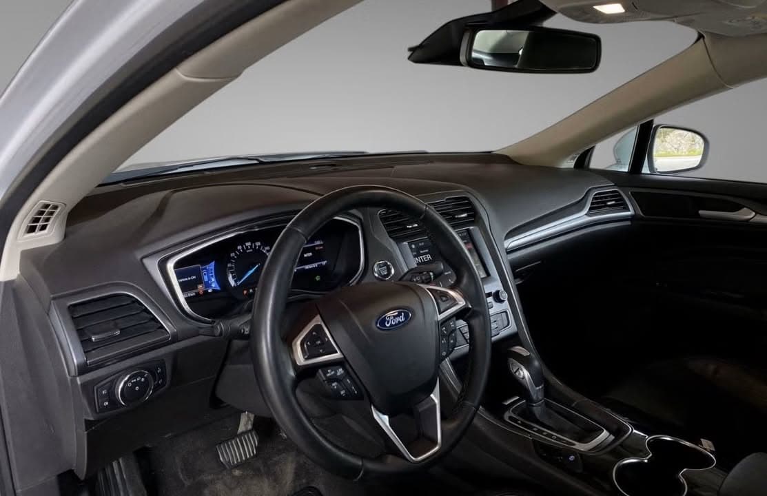 Ford Mondeo miniature 5