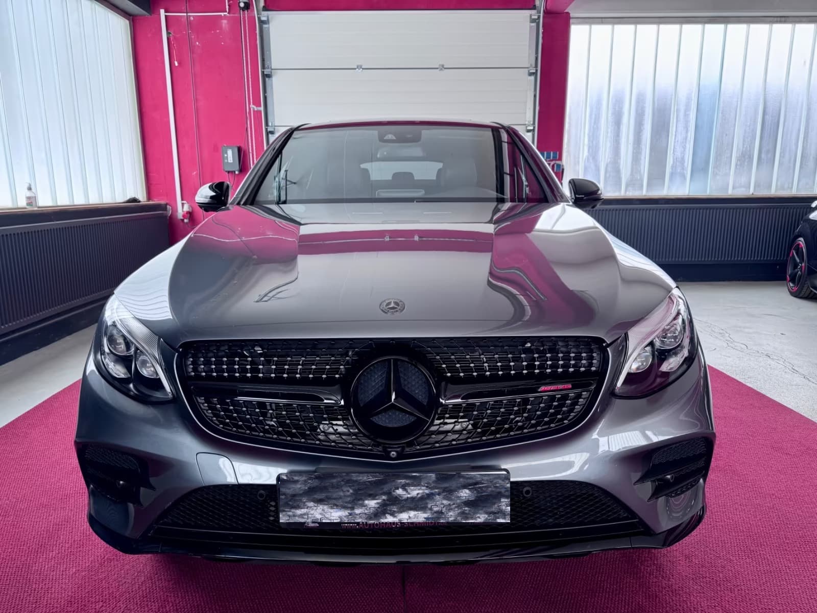 Mercedes-Benz GLC miniature 3