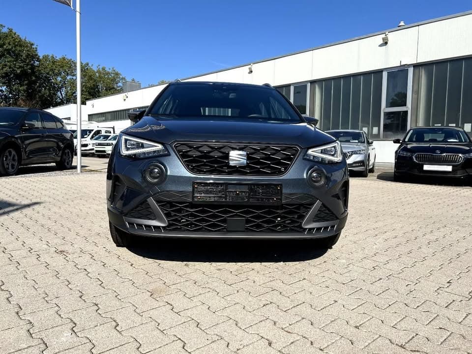 SEAT Arona miniature 7