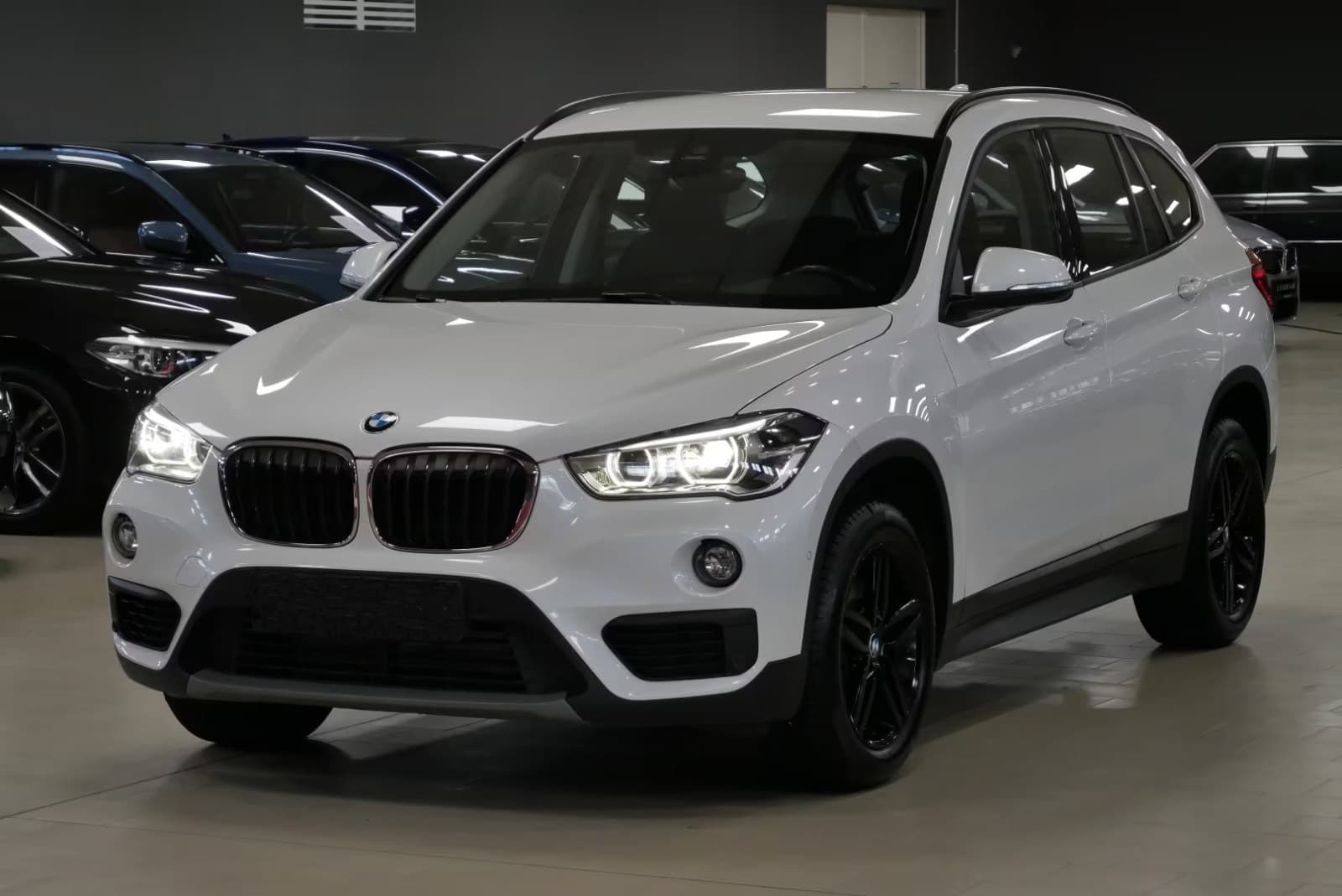 BMW X1 miniature 2