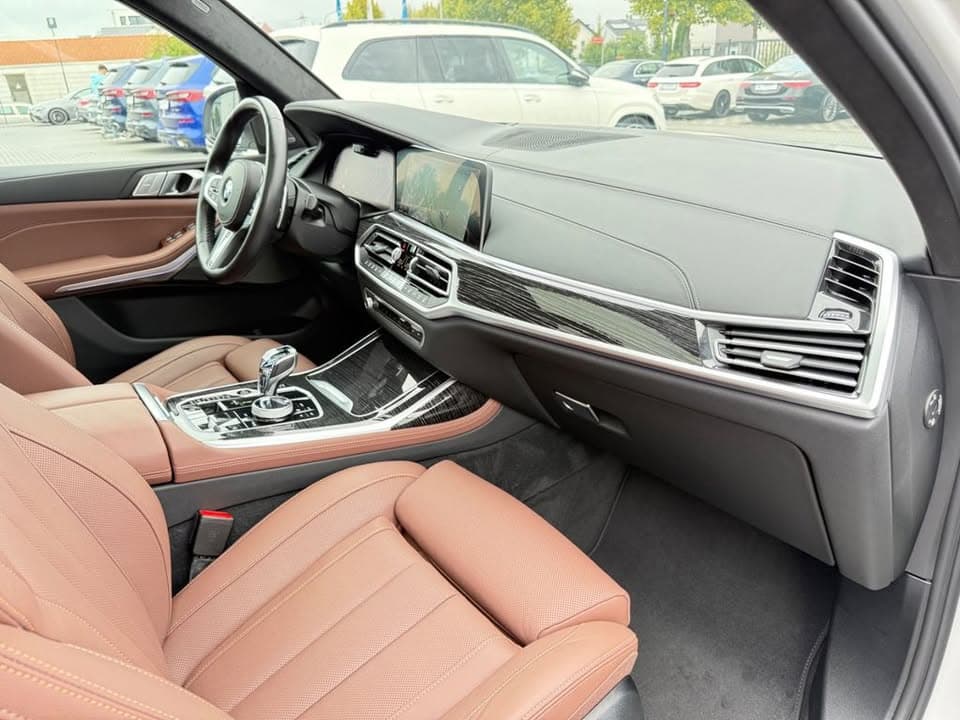 BMW X7 miniature 11