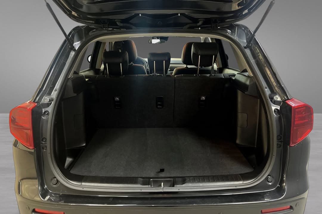 Suzuki Vitara miniature 7