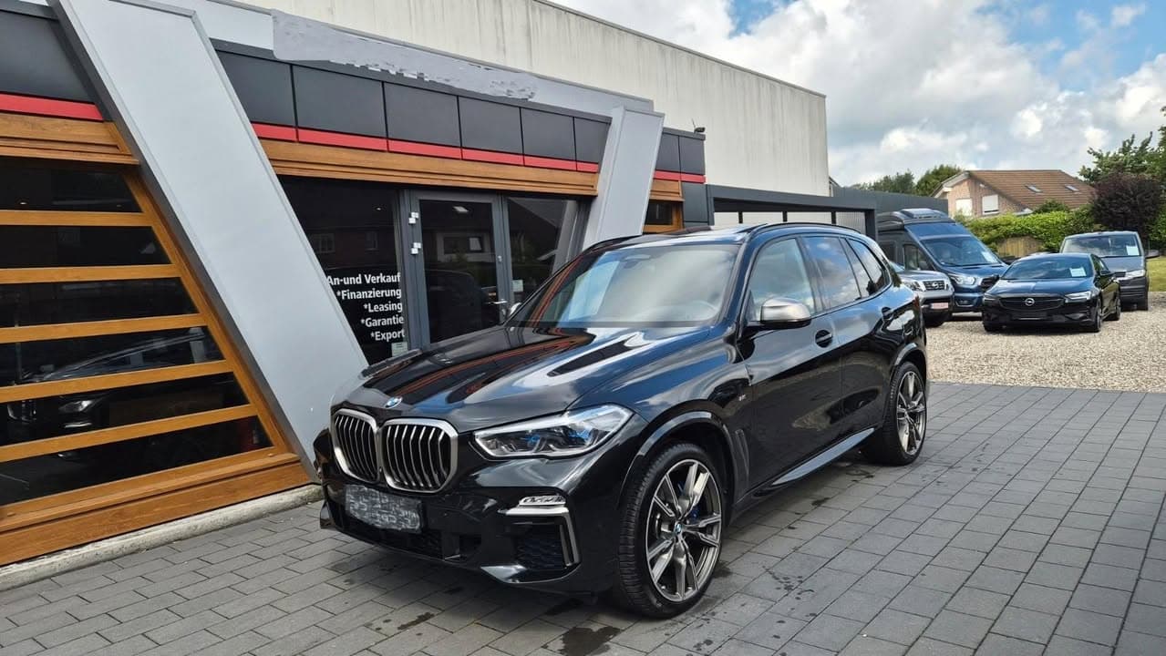 BMW X5 - photo 2