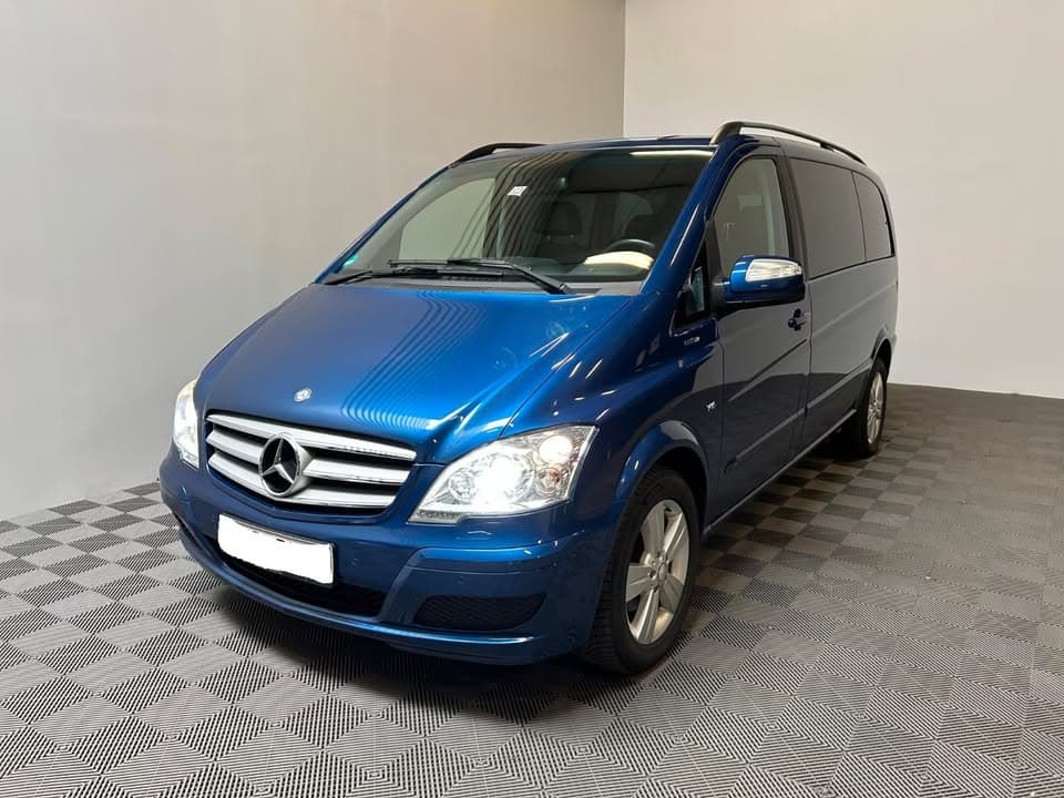 Mercedes-Benz Viano miniature 2
