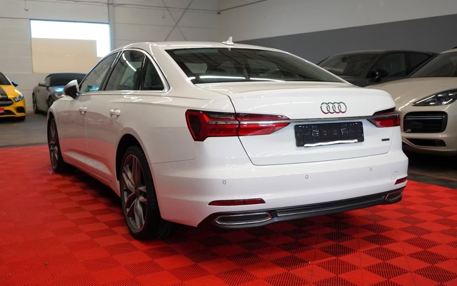 Audi A6 miniature 4