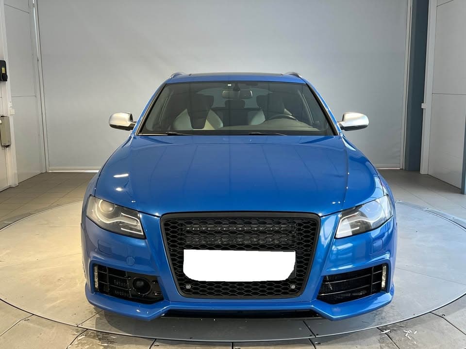 Audi S4 miniature 4