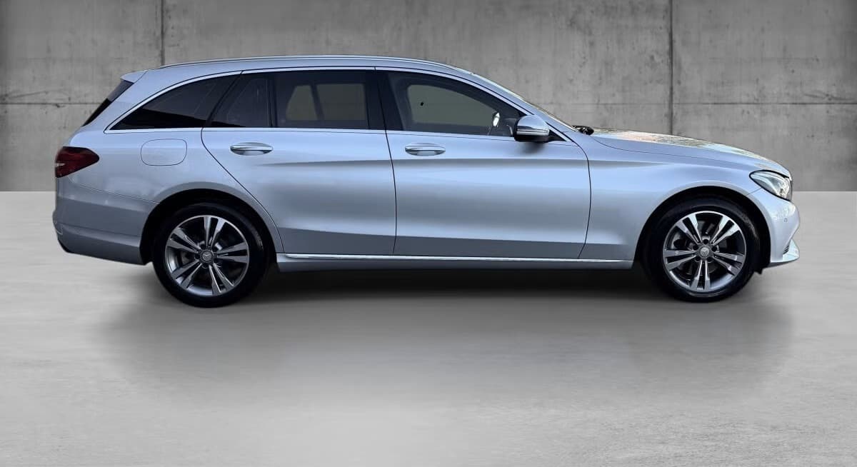 Mercedes-Benz Clase miniature 4