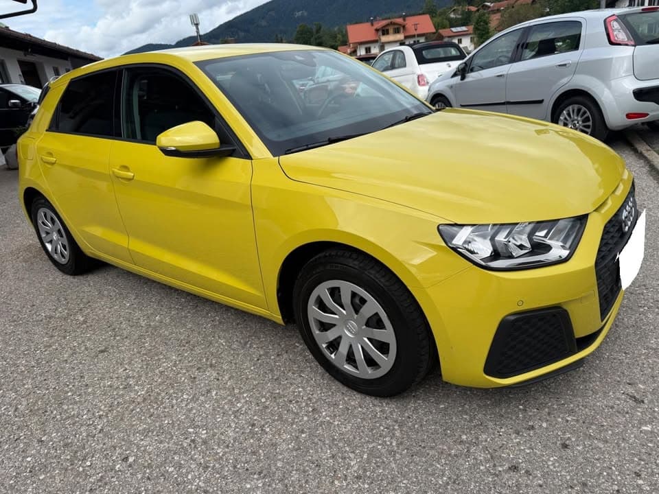 Audi A1 miniature 3