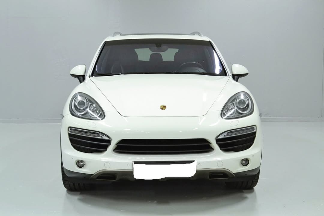 Porsche Cayenne miniature 7