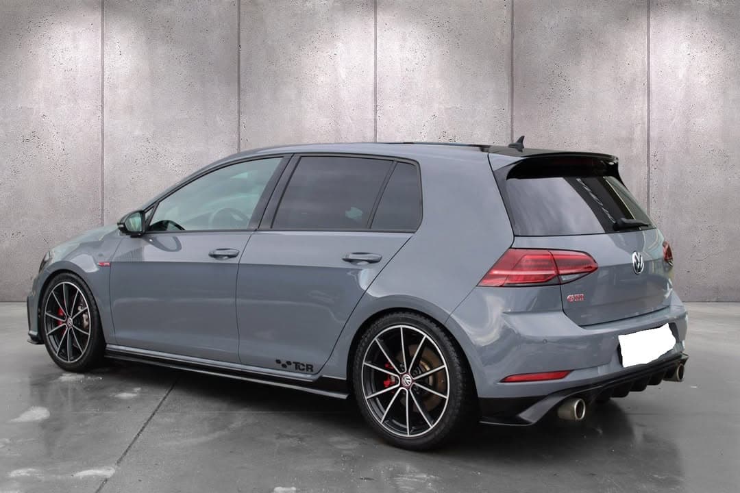 Volkswagen Golf miniature 12