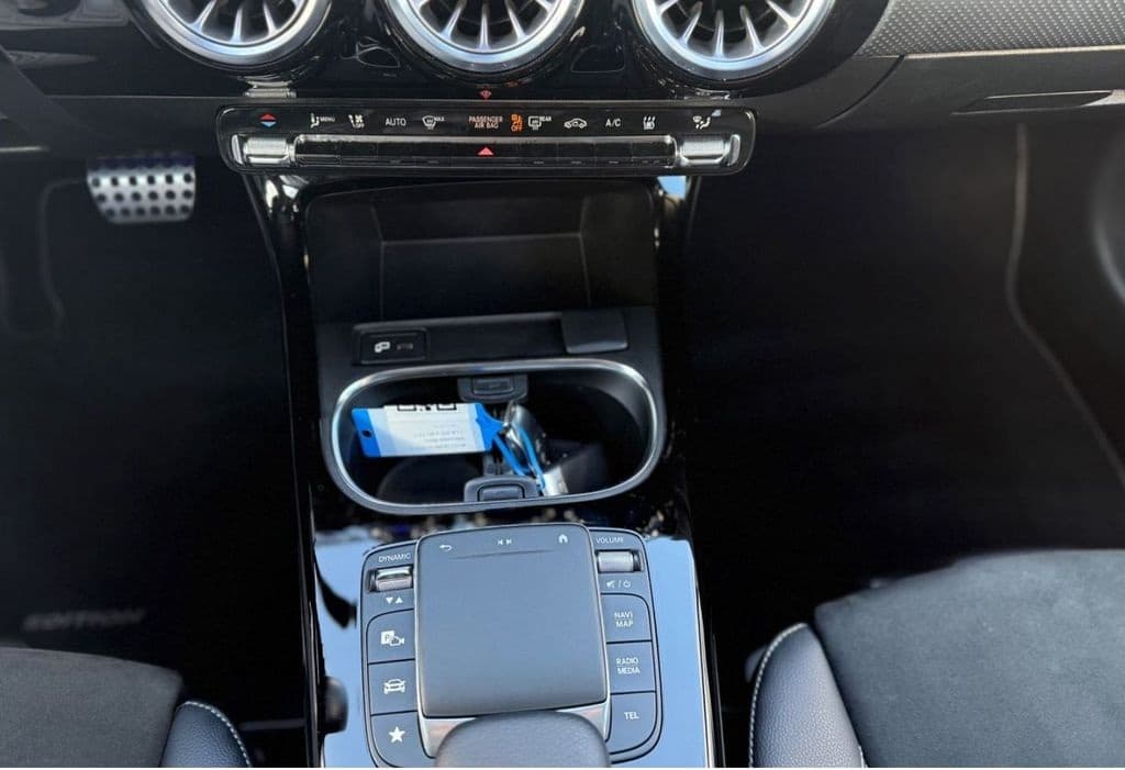 Mercedes-Benz CLA miniature 7