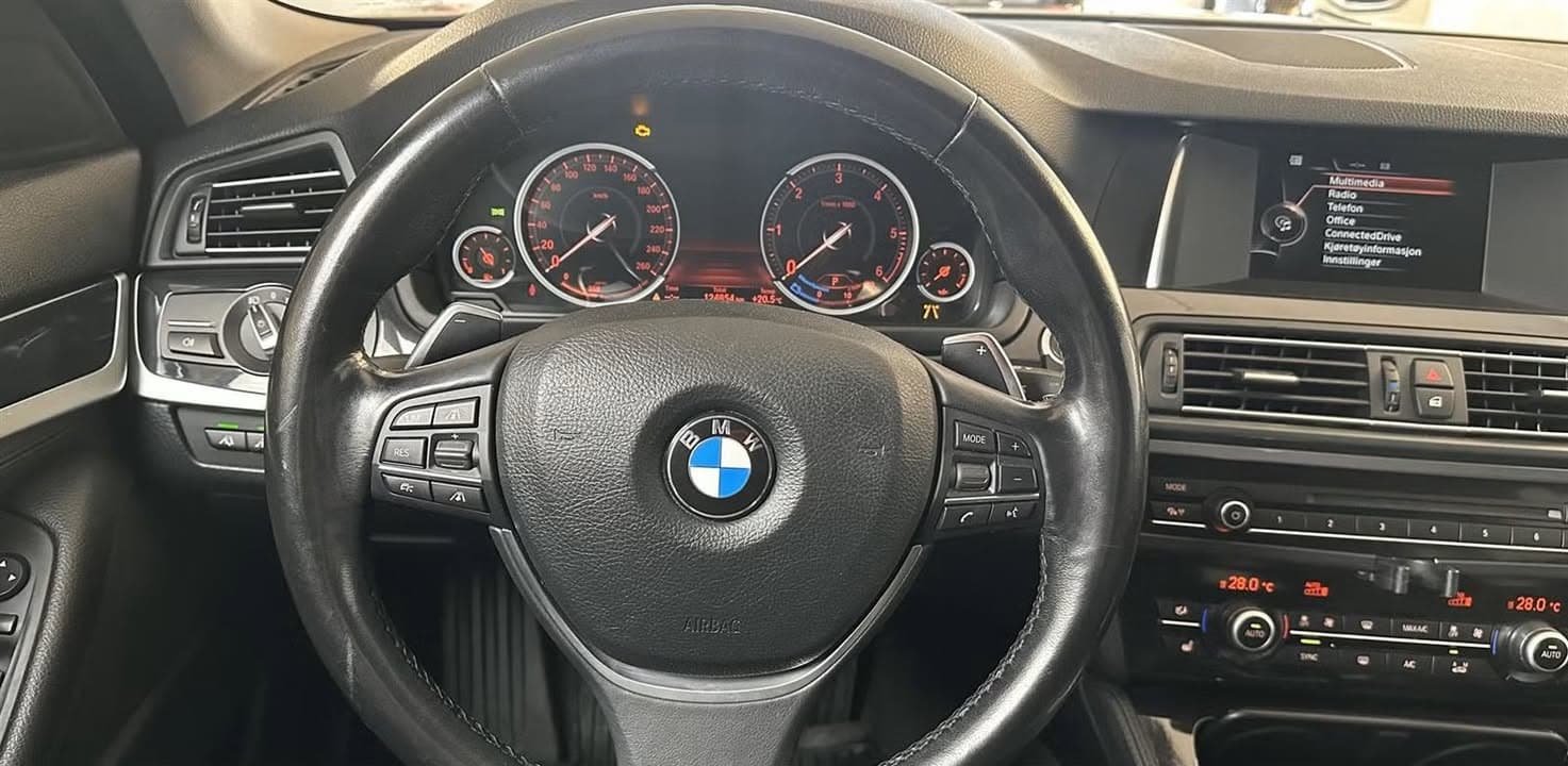 BMW serie miniature 11