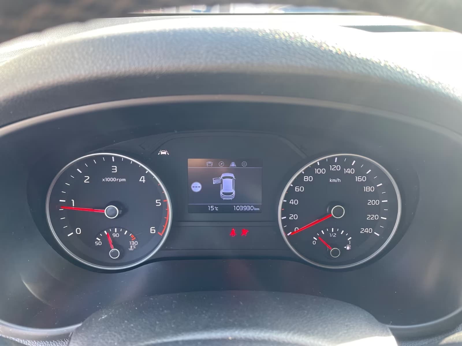 Kia Sportage miniature 7