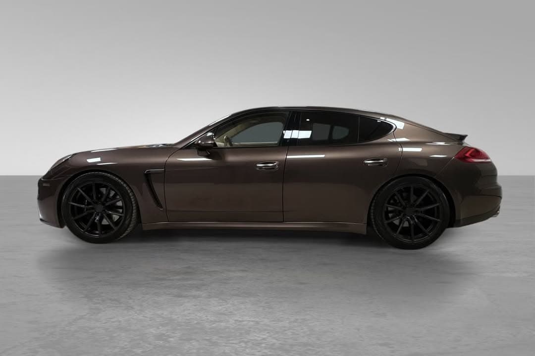 Porsche Panamera miniature 7