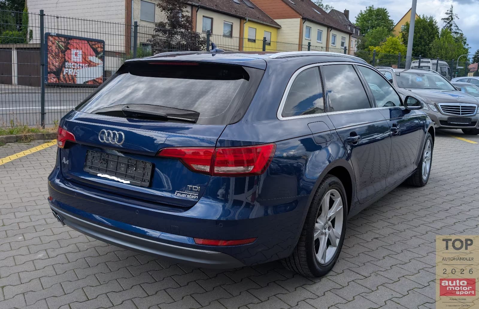 Audi A4 miniature 12