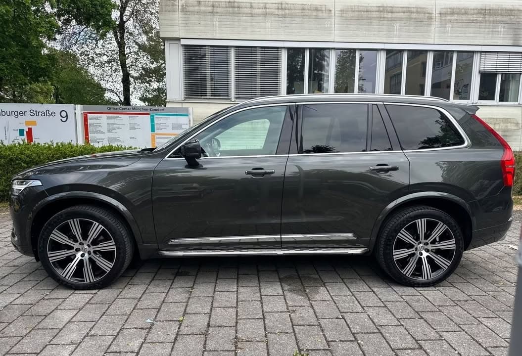Volvo XC90 miniature 10