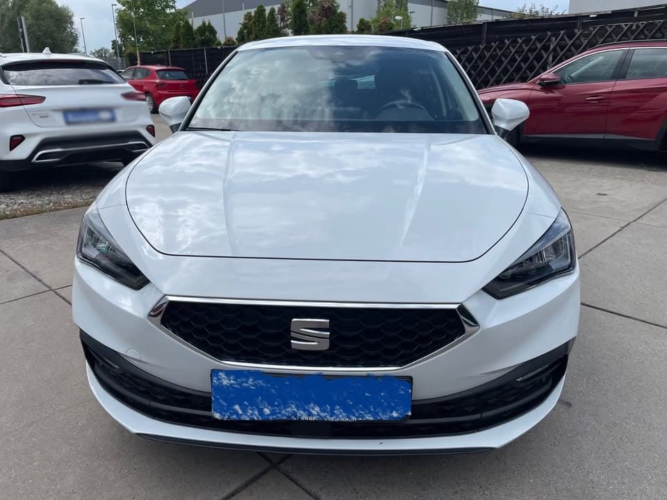 SEAT León miniature 4