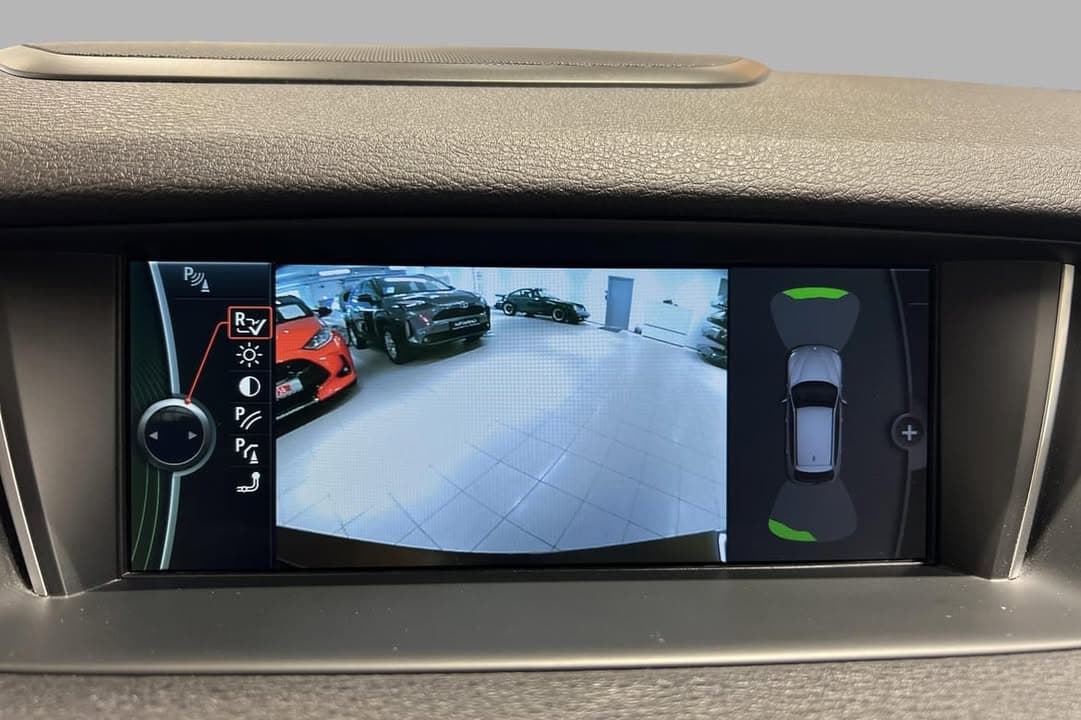 BMW X1 miniature 12